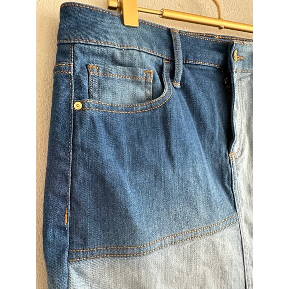 Tommy Hilfiger Patchwork Denim Mini Skirt Blue Two-Tone Y2K Style Size 8 - Picture 6 of 7